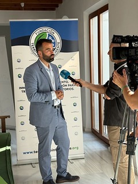 Atención a los medios durante la jornada