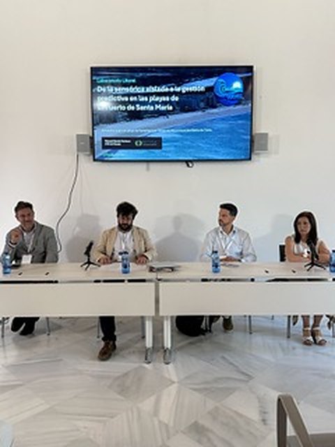 Panel Laboratorio Litoral en El Puerto de Santa María